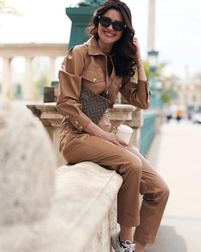 Nesrin Cavadzade seksi ifşa fotoğrafı 75593
