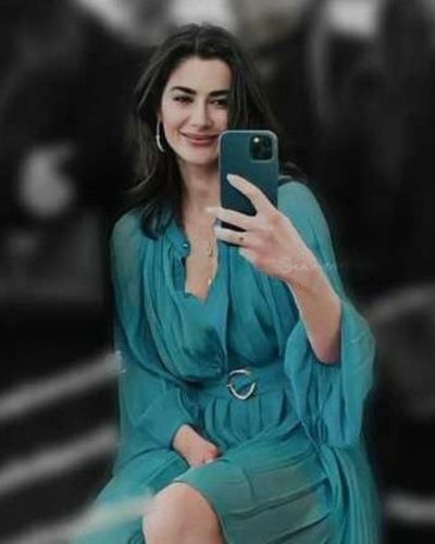 Nesrin Cavadzade seksi ifşa fotoğrafı 75588