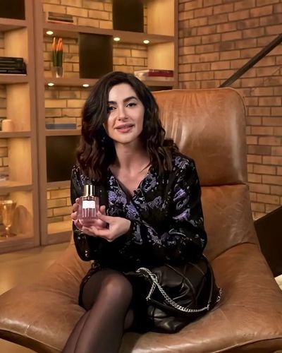 Nesrin Cavadzade seksi ifşa fotoğrafı 75578