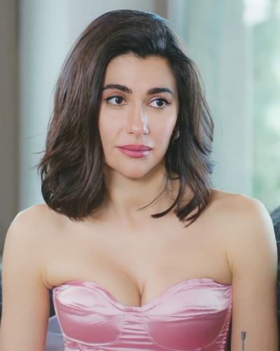 Nesrin Cavadzade seksi ifşa fotoğrafı 75544