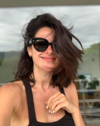 Nesrin Cavadzade seksi ifşa fotoğrafı 75531