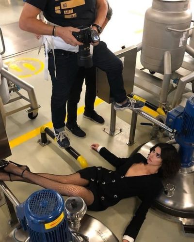 Nesrin Cavadzade seksi ifşa fotoğrafı 75484