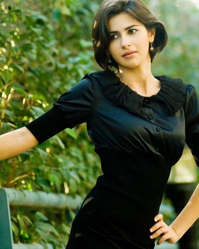 Nesrin Cavadzade seksi ifşa fotoğrafı 75422