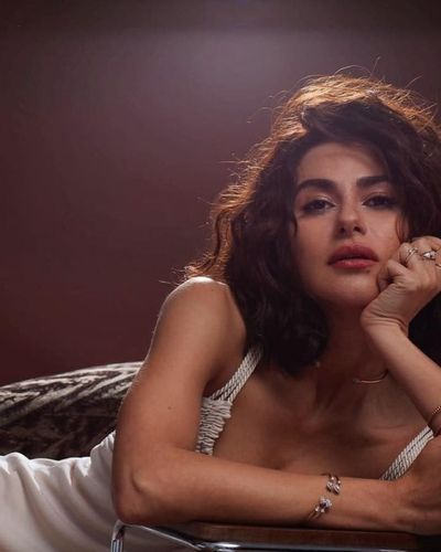 Nesrin Cavadzade seksi ifşa fotoğrafı 75406