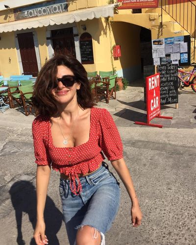 Nesrin Cavadzade seksi ifşa fotoğrafı 75401