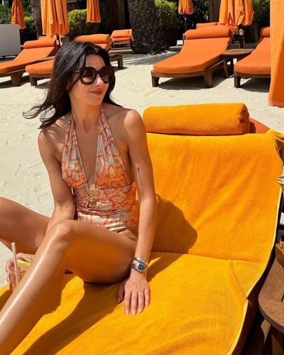 Nesrin Cavadzade seksi ifşa fotoğrafı 789