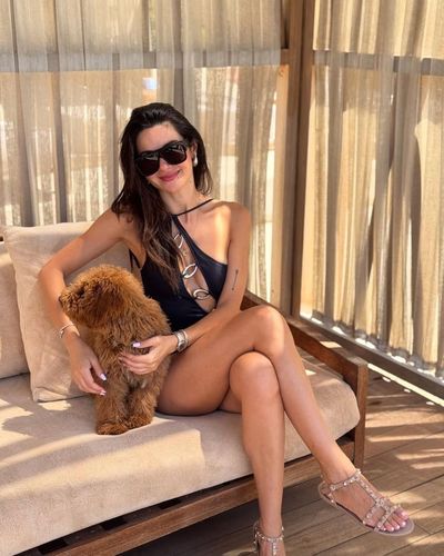 Nesrin Cavadzade seksi ifşa fotoğrafı 847