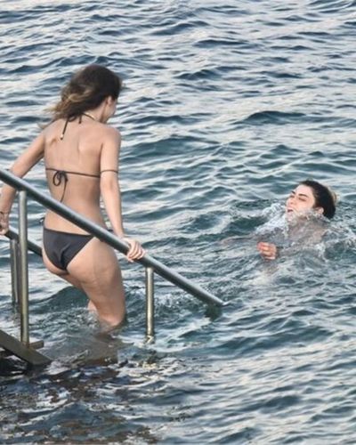 Nilay Deniz seksi ifşa fotoğrafı 24