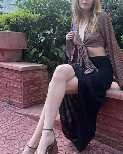Nilperi Sahinkaya seksi ifşa fotoğrafı 171