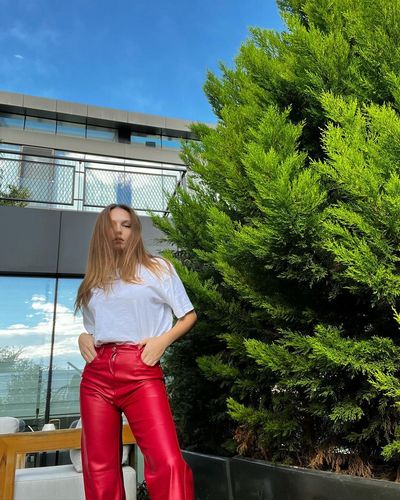 Nilsu Berfin Aktaş seksi ifşa fotoğrafı 200