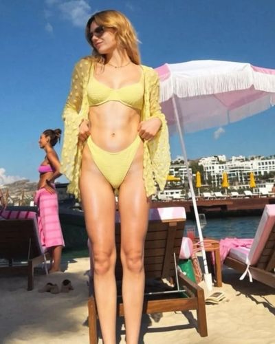 Nilsu Berfin Aktaş seksi ifşa fotoğrafı 352