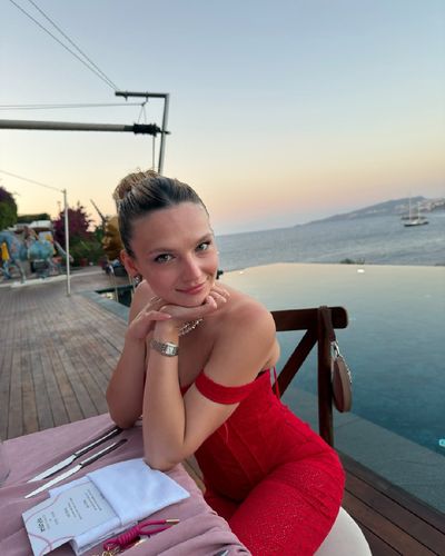Nilsu Berfin Aktaş seksi ifşa fotoğrafı 380