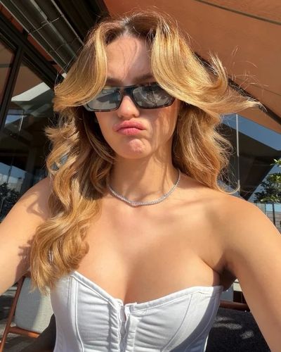 Nilsu Berfin Aktaş seksi ifşa fotoğrafı 407