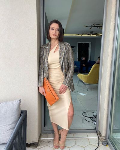 Nurgül Yeşilçay seksi ifşa fotoğrafı 107
