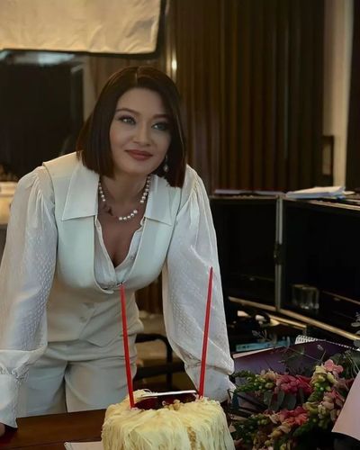 Nurgül Yeşilçay seksi ifşa fotoğrafı 108