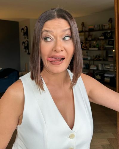 Nurgül Yeşilçay seksi ifşa fotoğrafı 137