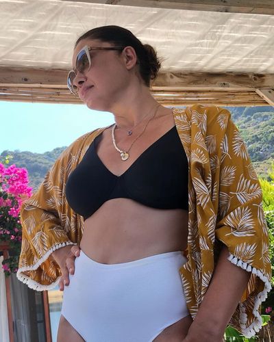 Nurgül Yeşilçay seksi ifşa fotoğrafı 149