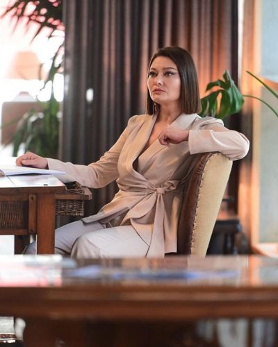 Nurgül Yeşilçay seksi ifşa fotoğrafı 163