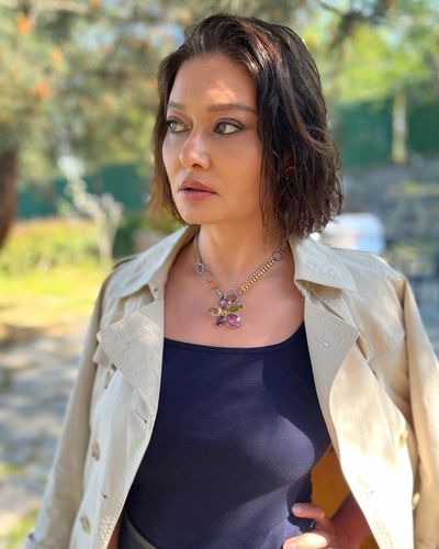 Nurgül Yeşilçay seksi ifşa fotoğrafı 57696