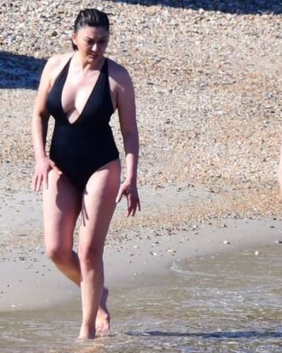 Nurgül Yeşilçay seksi ifşa fotoğrafı 57598