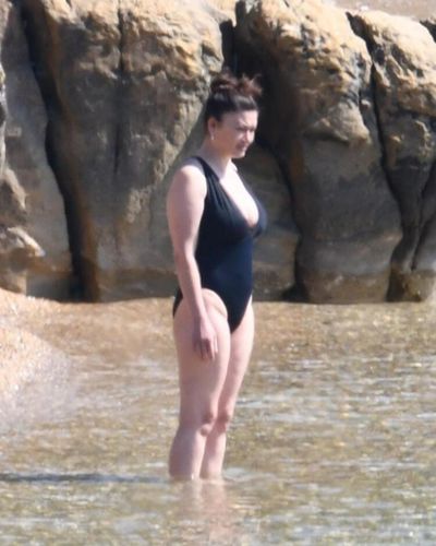Nurgül Yeşilçay seksi ifşa fotoğrafı 57556