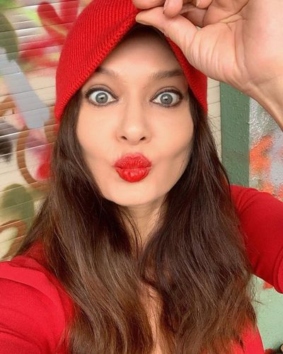 Nurgül Yeşilçay seksi ifşa fotoğrafı 57480