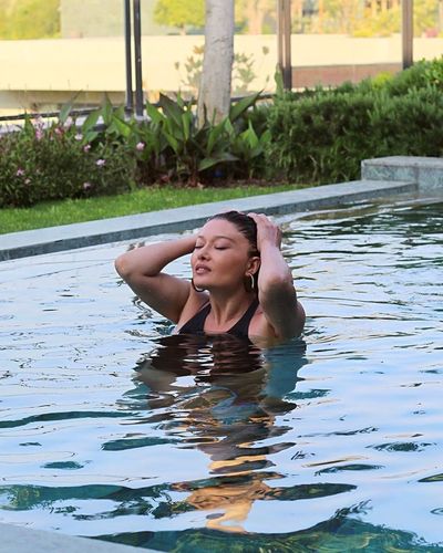 Nurgül Yeşilçay seksi ifşa fotoğrafı 57538