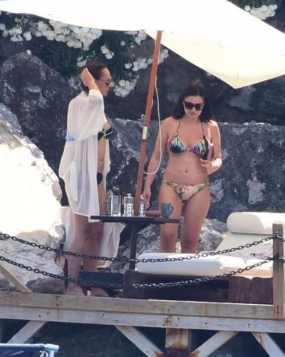 Nurgül Yeşilçay seksi ifşa fotoğrafı 346
