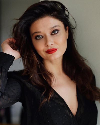 Nurgül Yeşilçay seksi ifşa fotoğrafı 361