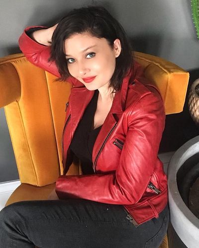 Nurgül Yeşilçay seksi ifşa fotoğrafı 372