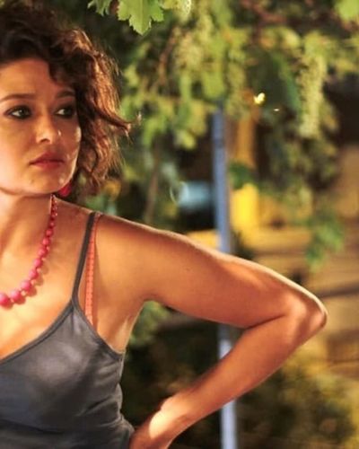 Nurgül Yeşilçay seksi ifşa fotoğrafı 377