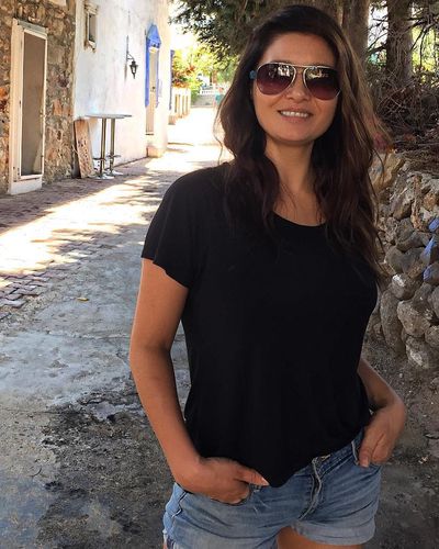 Nurgül Yeşilçay seksi ifşa fotoğrafı 390