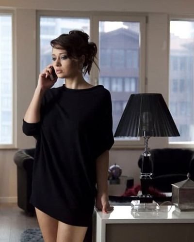 Nurgül Yeşilçay seksi ifşa fotoğrafı 397