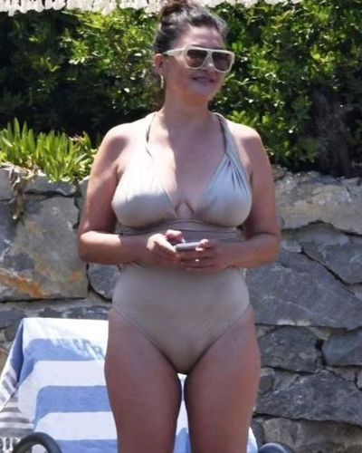 Nurgül Yeşilçay seksi ifşa fotoğrafı 424