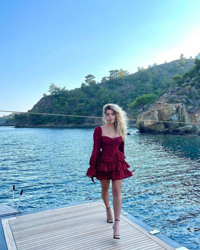 Öykü Çelik seksi ifşa fotoğrafı 12