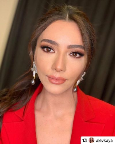 Öykü Gürman seksi ifşa fotoğrafı 8