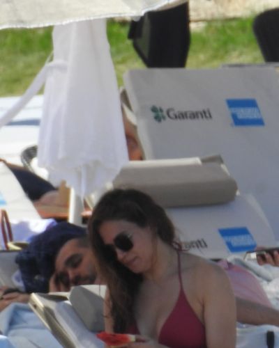 Özge Borak seksi ifşa fotoğrafı 15