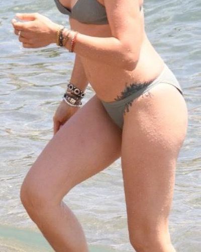 Özge Özpirinççi seksi ifşa fotoğrafı 52