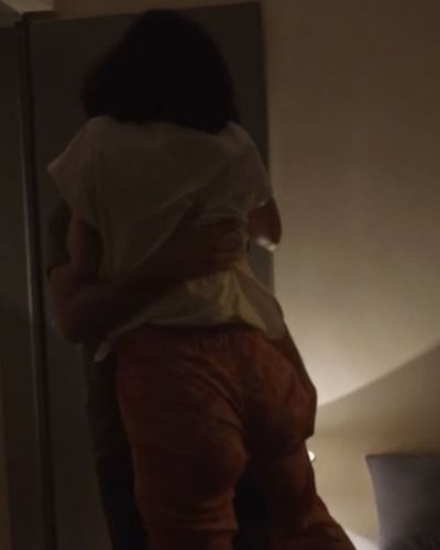 Özge Özpirinççi seksi ifşa fotoğrafı 71