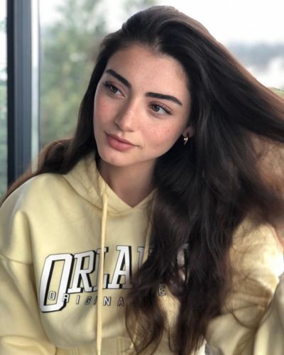 Özge Törer seksi ifşa fotoğrafı 121