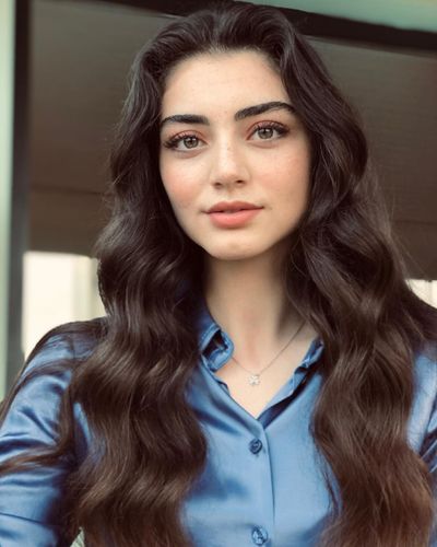 Özge Törer seksi ifşa fotoğrafı 123