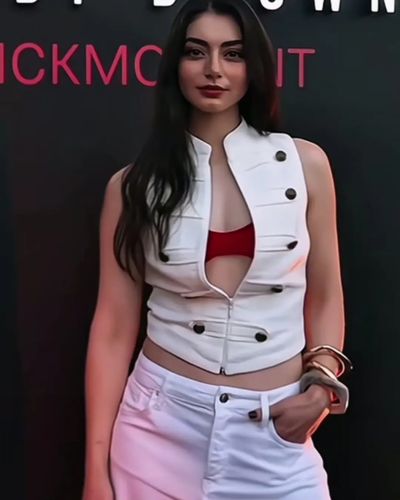 Özge Törer seksi ifşa fotoğrafı 138