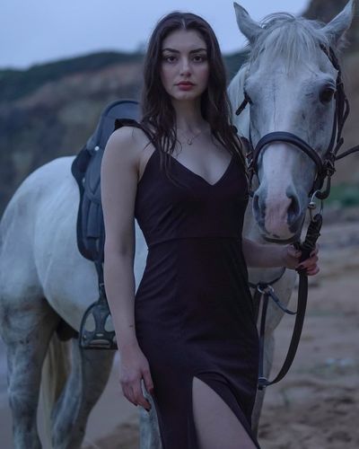 Özge Törer seksi ifşa fotoğrafı 154