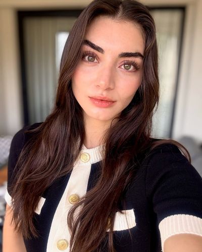 Özge Törer seksi ifşa fotoğrafı 15