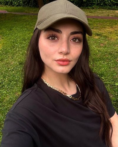 Özge Törer seksi ifşa fotoğrafı 22