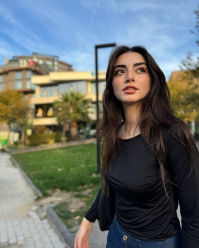 Özge Törer seksi ifşa fotoğrafı 32