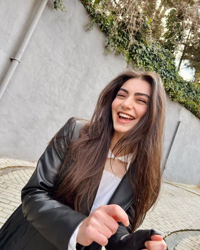 Özge Törer seksi ifşa fotoğrafı 91