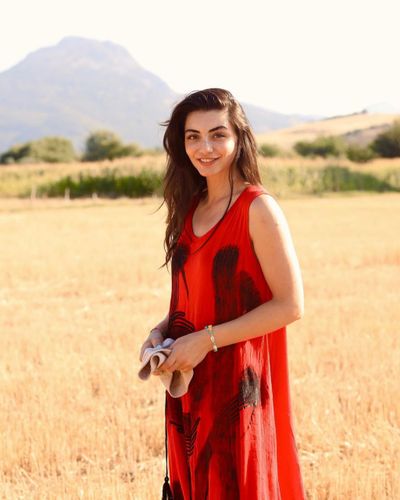 Özge Törer seksi ifşa fotoğrafı 97