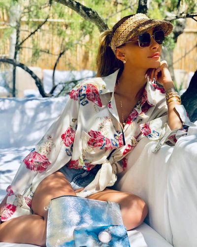 Özge Ulusoy seksi ifşa fotoğrafı 108