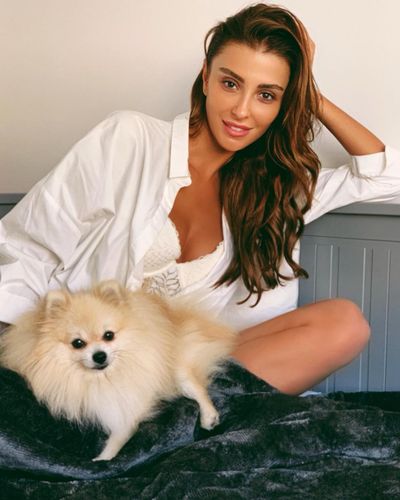 Özge Ulusoy seksi ifşa fotoğrafı 130
